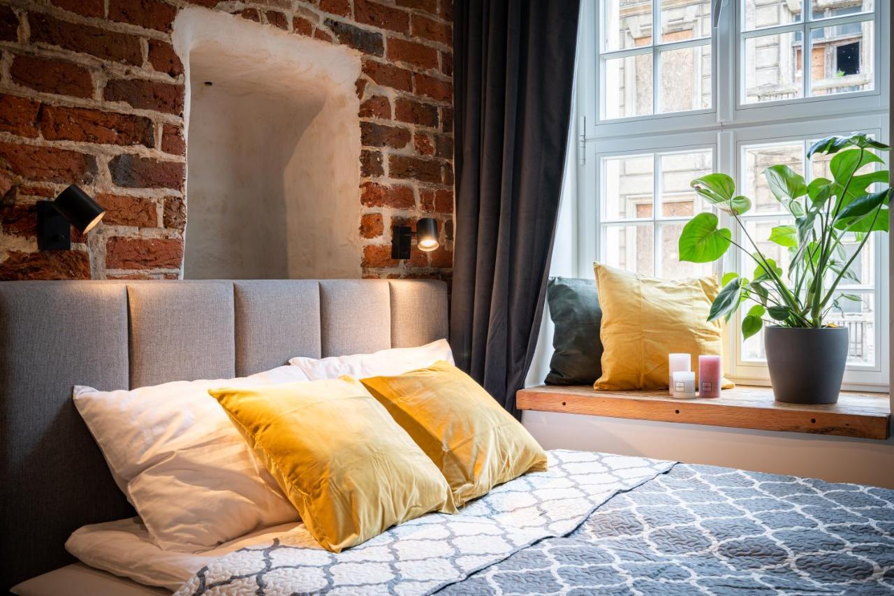 Apartamenty Stare Cegly Thorn Exterior foto