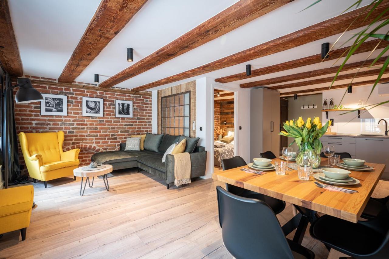 Apartamenty Stare Cegly Thorn Exterior foto