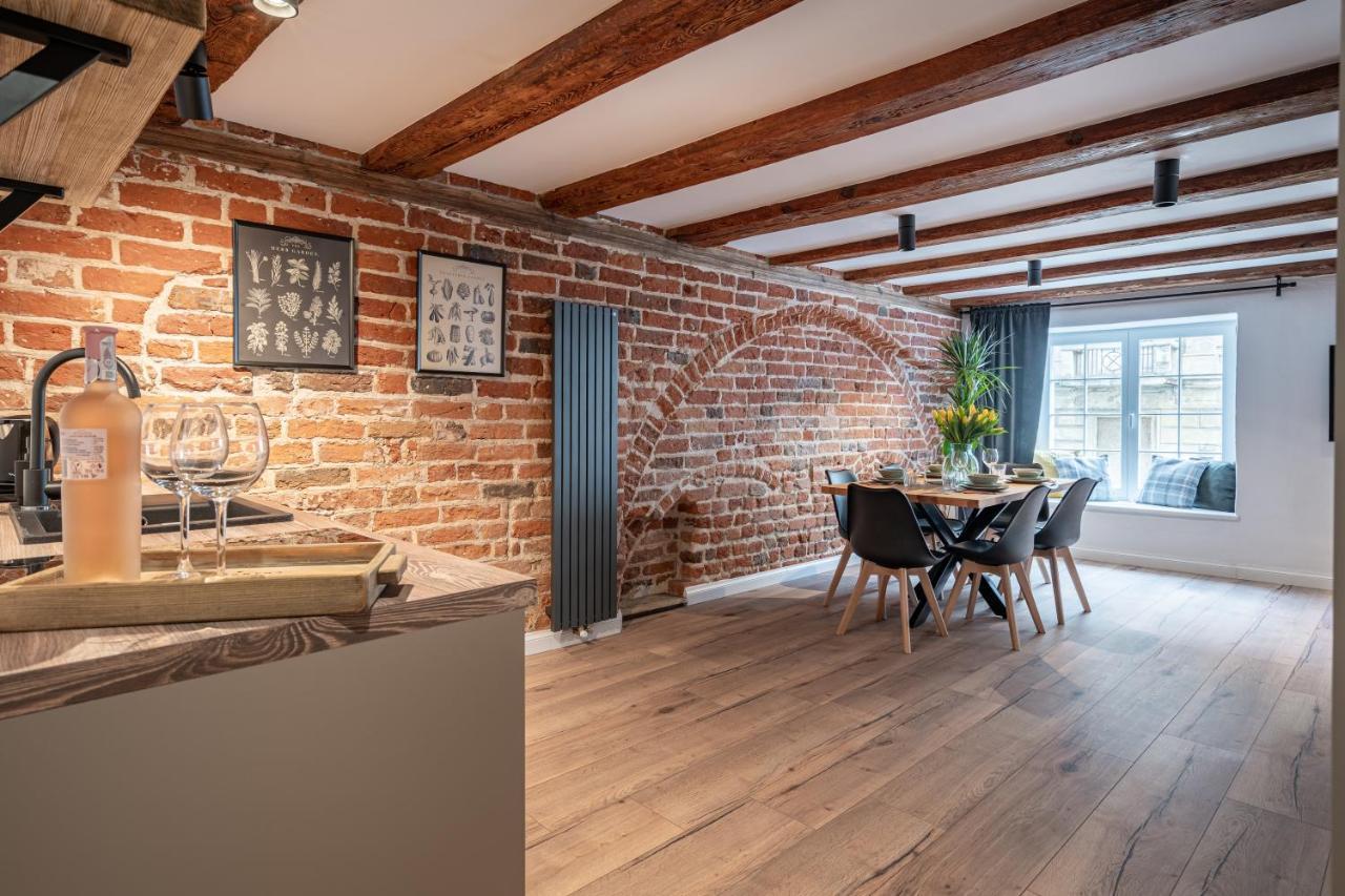 Apartamenty Stare Cegly Thorn Exterior foto