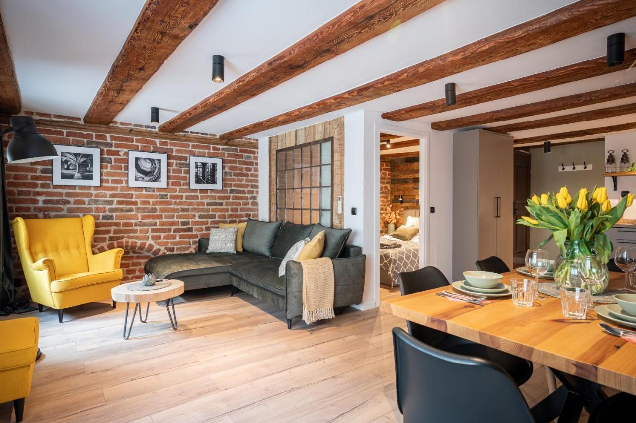 Apartamenty Stare Cegly Thorn Exterior foto