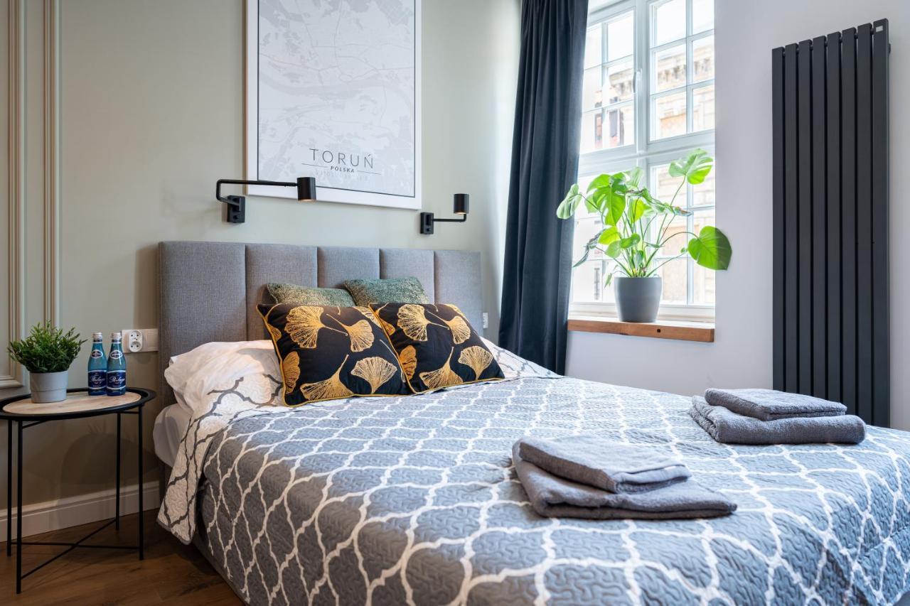 Apartamenty Stare Cegly Thorn Exterior foto